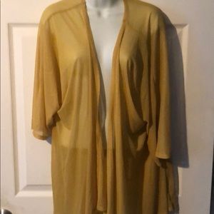 Sheer mustard yellow size medium Lindsay